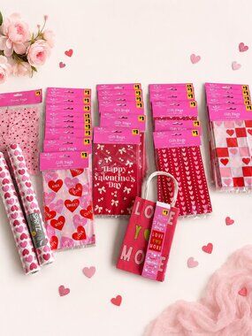 Huge Valentine's Gift Bag & Wrapping Lot 48 Pieces Gift Bags Treat Bags Table Ru